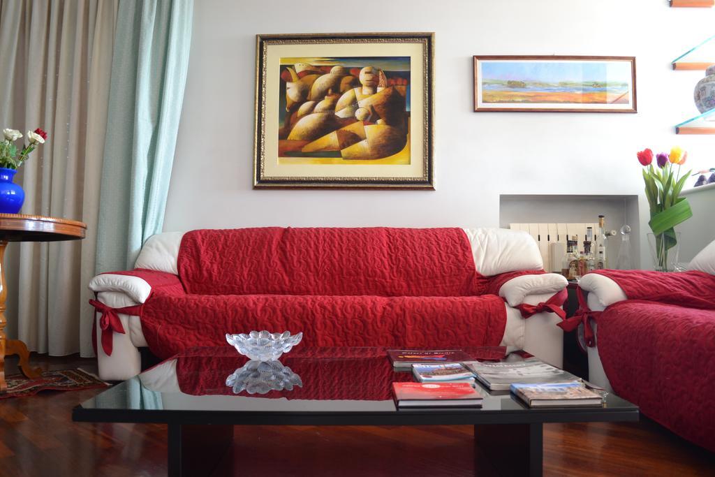 Super Attico B&B Comiso Buitenkant foto